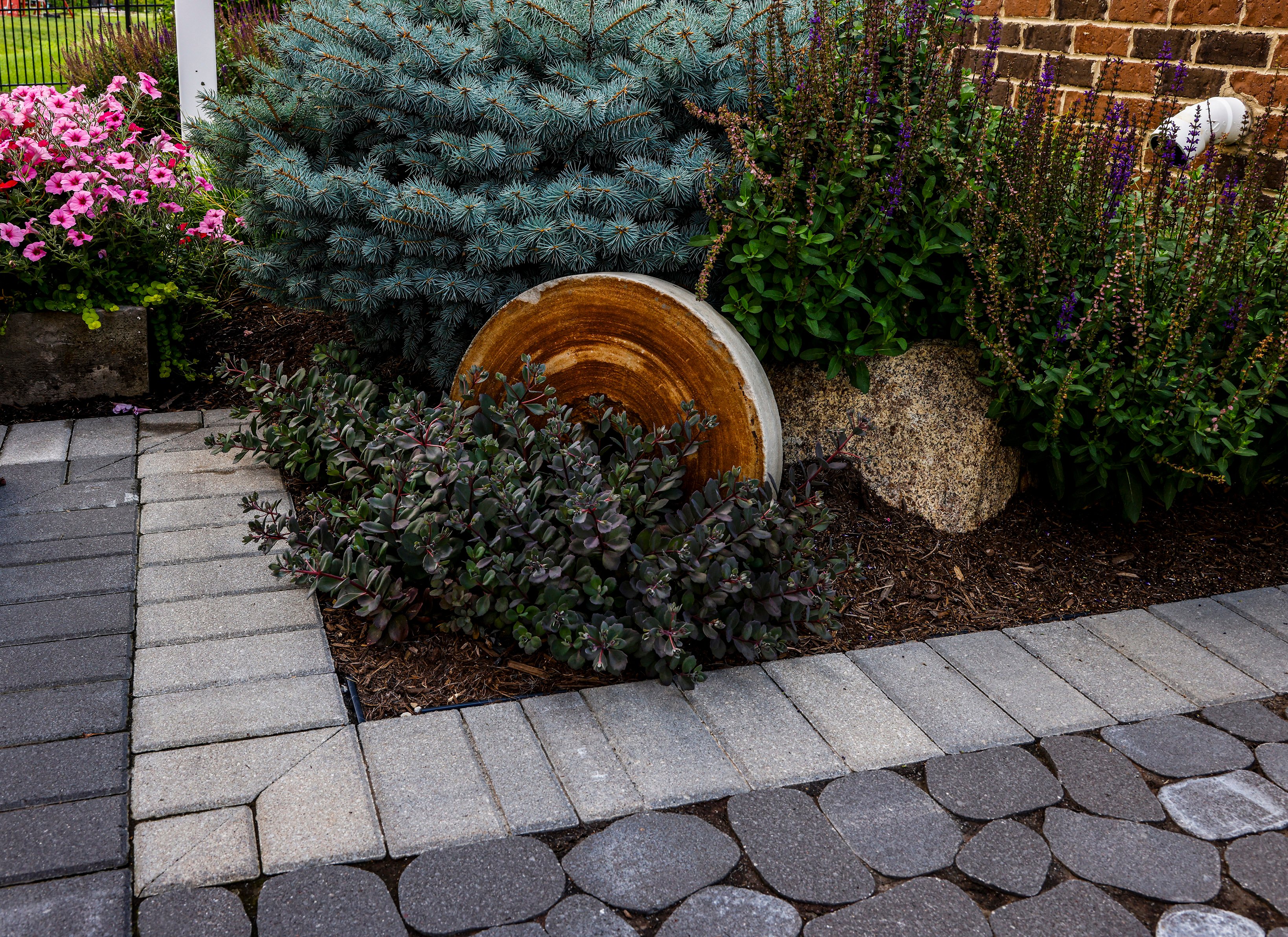 Landscaping Website Ideas That Turn Visitors Into Leads